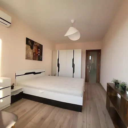 Stylish Near Center Apartment