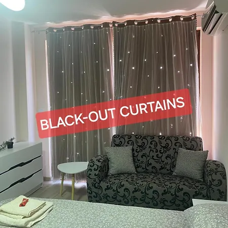 Stylish Near City, Entire Flat, 1 Bedroom, 1 Large Bed In Living Apartmán *